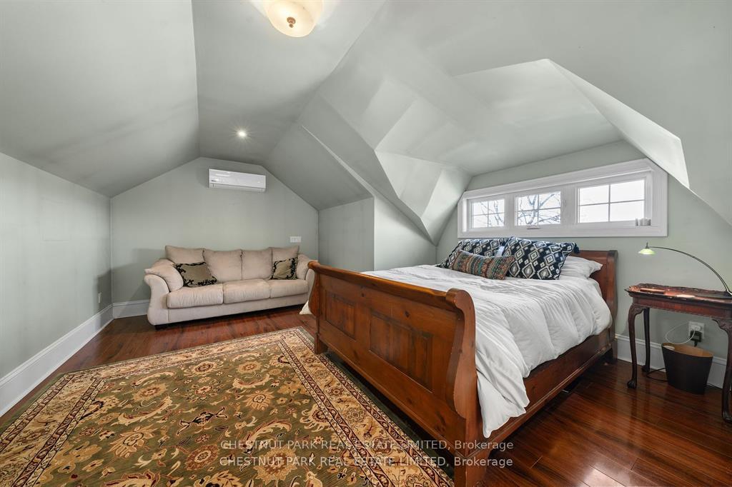 Photo 35 of 296 Green Point Lane, Prince Edward County, Sophiasburg Ward — HOMEH