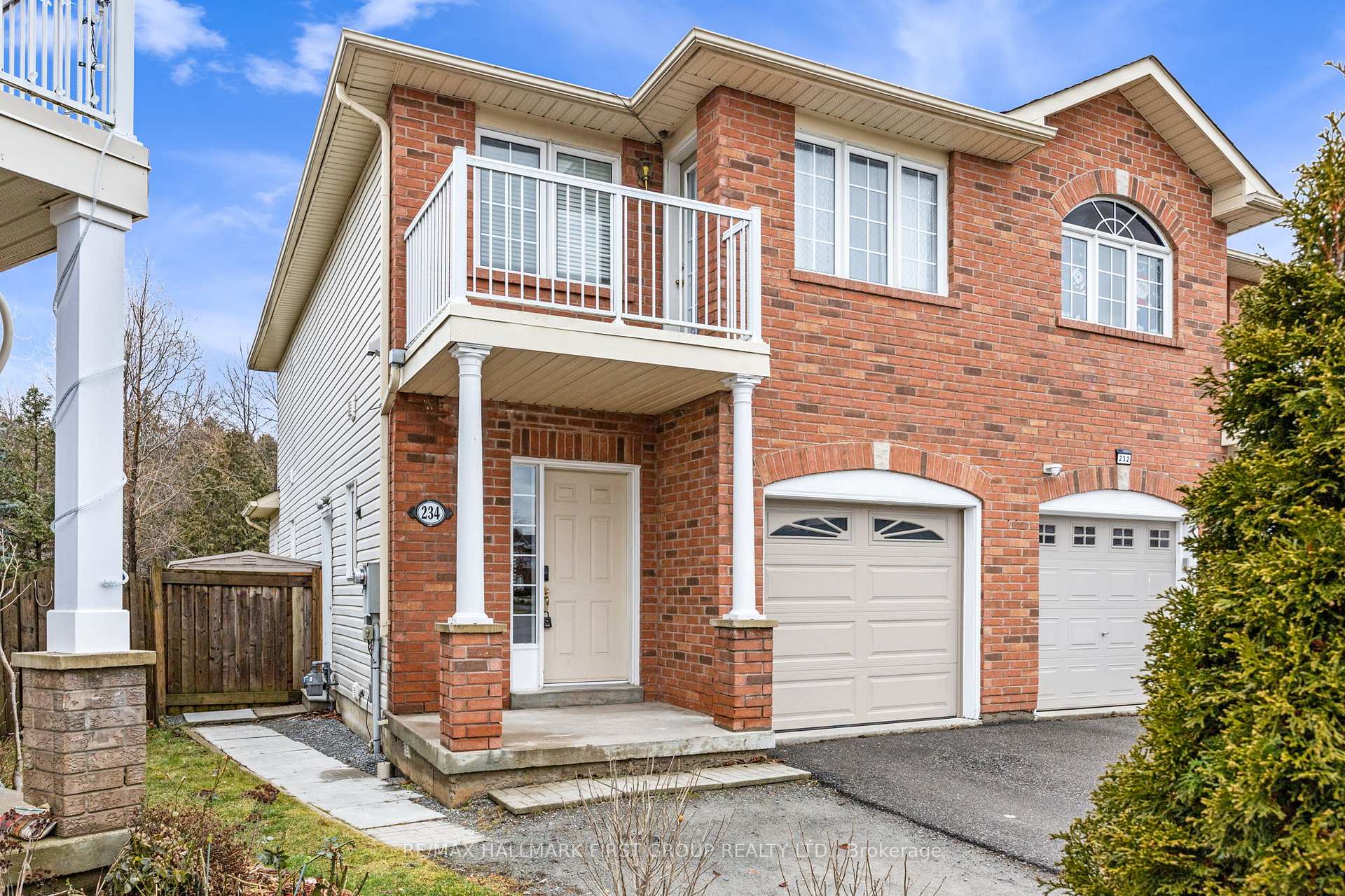 Photo 2 of 234 Shadow Place, Pickering, Rouge Park — HOMEH