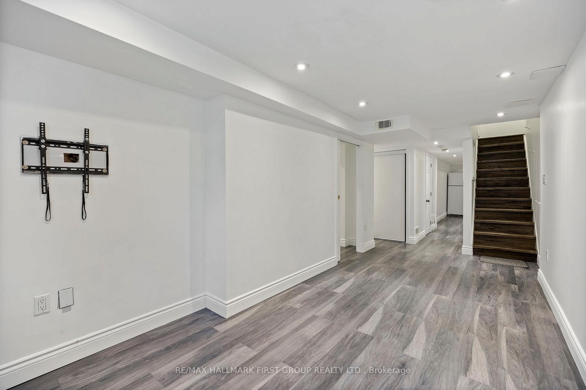 Photo 6 of 234 Shadow Place, Pickering, Rouge Park — HOMEH