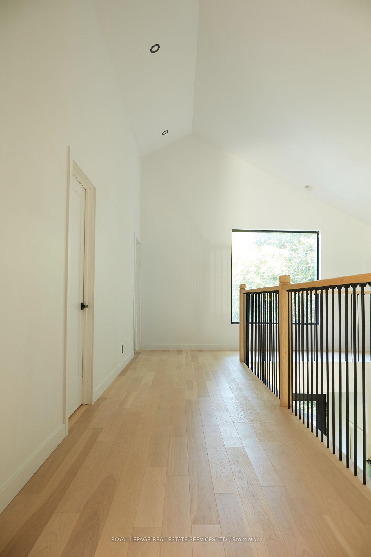 Photo 12 of 372 Prinyers Cove Crescent, Prince Edward County, North Marysburg Ward — HOMEH