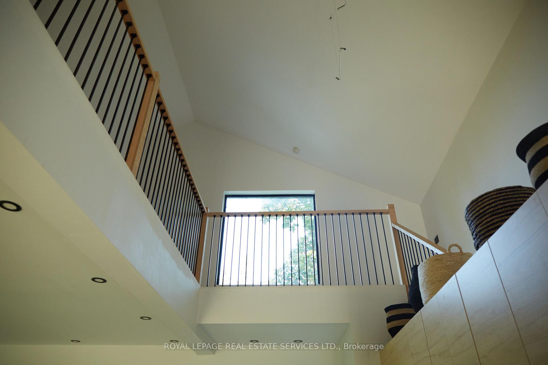Photo 13 of 372 Prinyers Cove Crescent, Prince Edward County, North Marysburg Ward — HOMEH