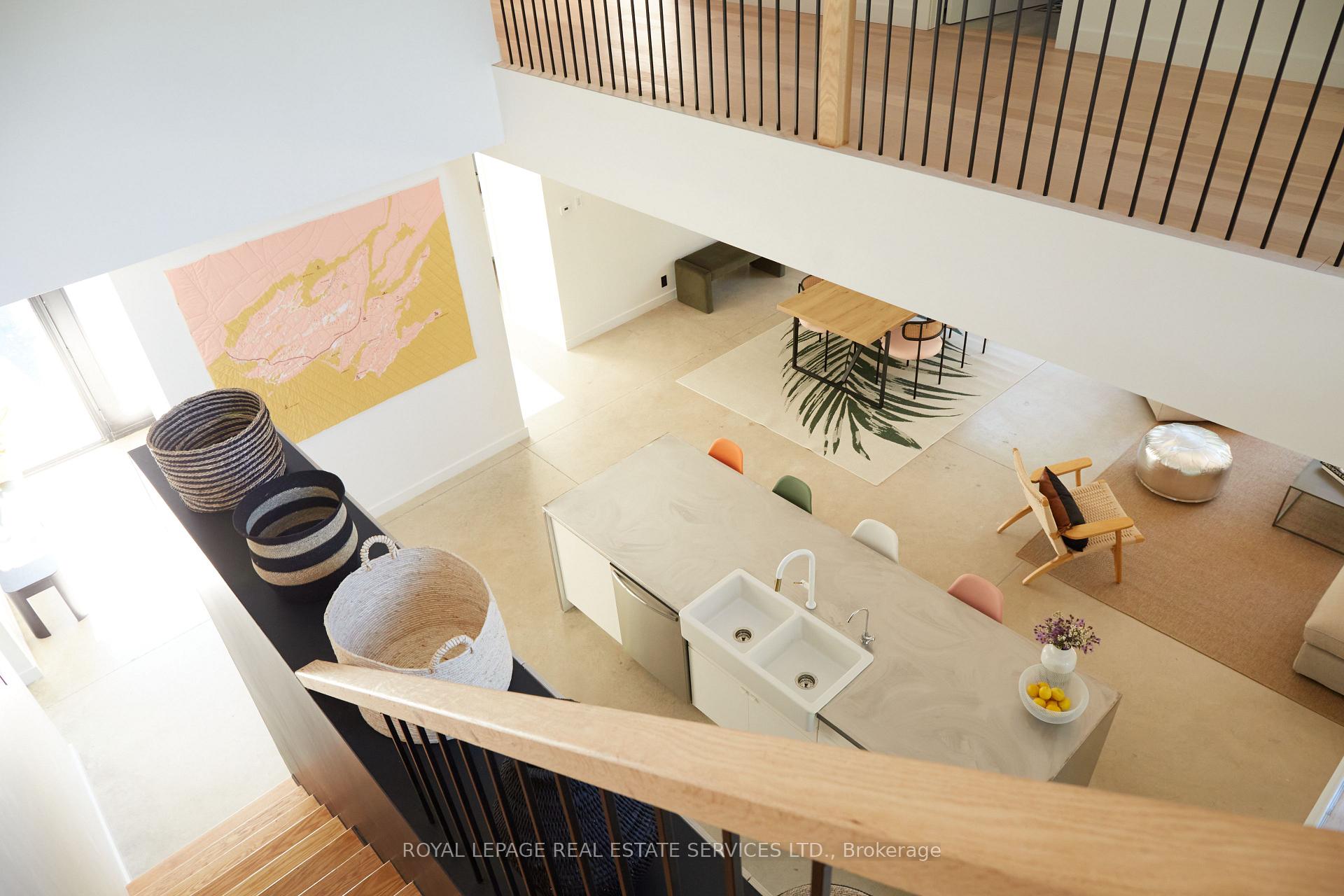 Photo 38 of 372 Prinyers Cove Crescent, Prince Edward County, North Marysburg Ward — HOMEH