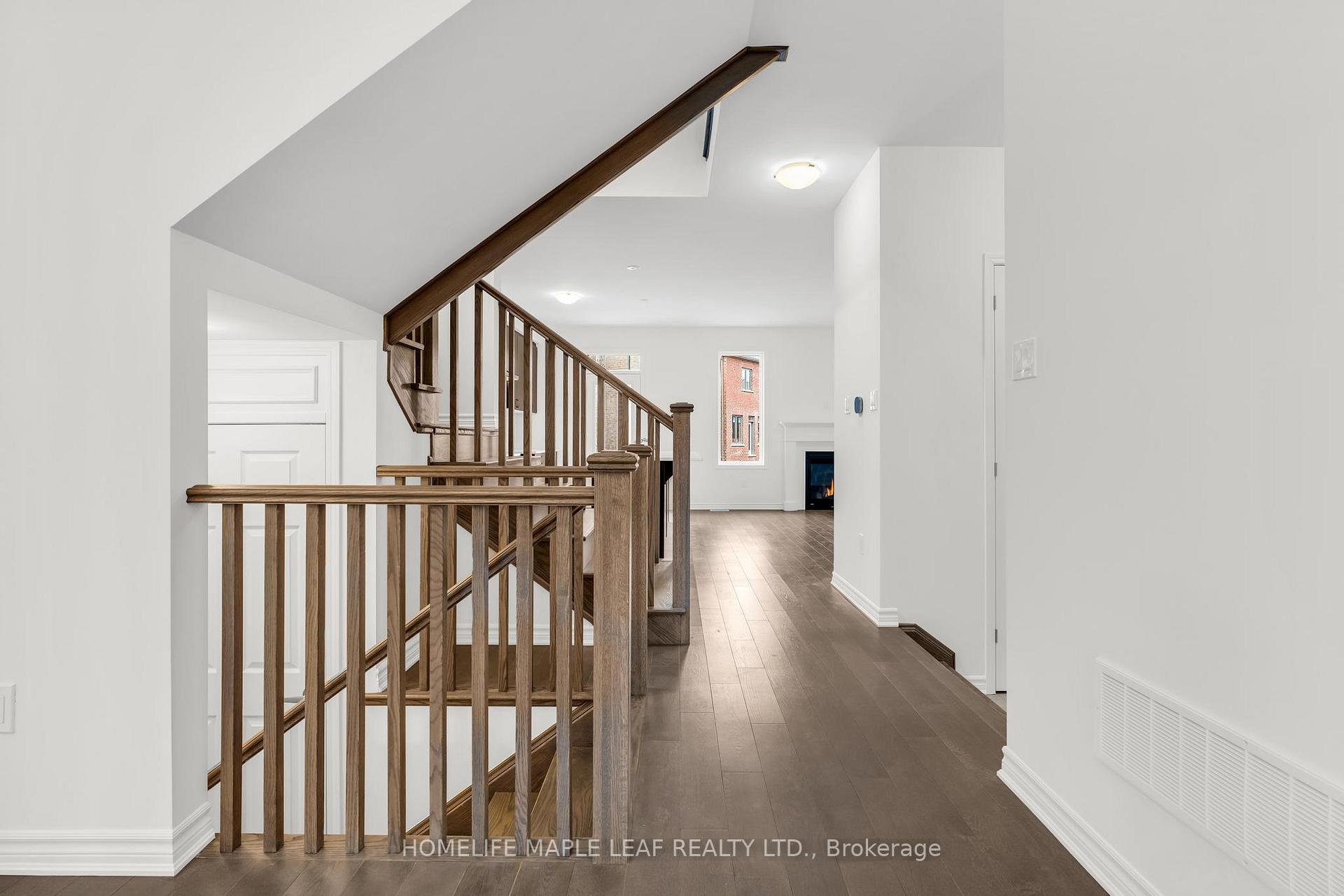Photo 10 of 853 Tea Landing, Milton, Cobban — HOMEH
