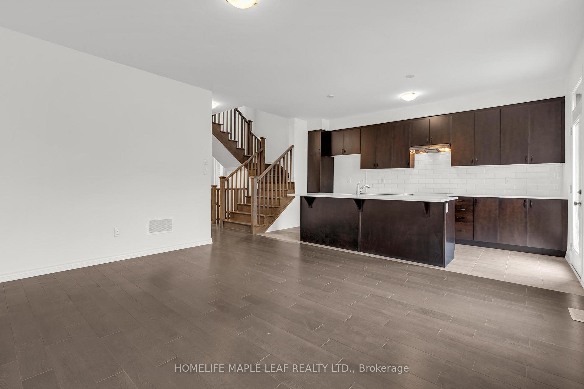 Photo 14 of 853 Tea Landing, Milton, Cobban — HOMEH