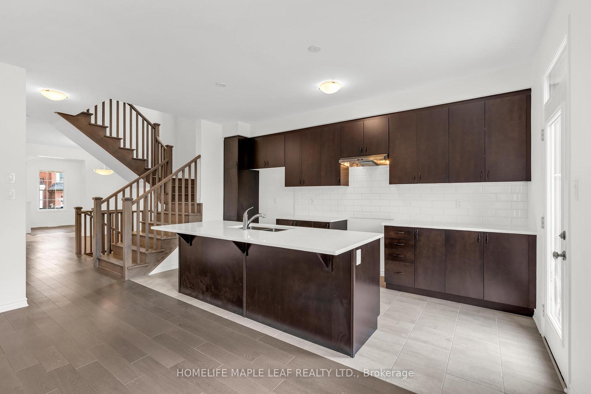Photo 15 of 853 Tea Landing, Milton, Cobban — HOMEH