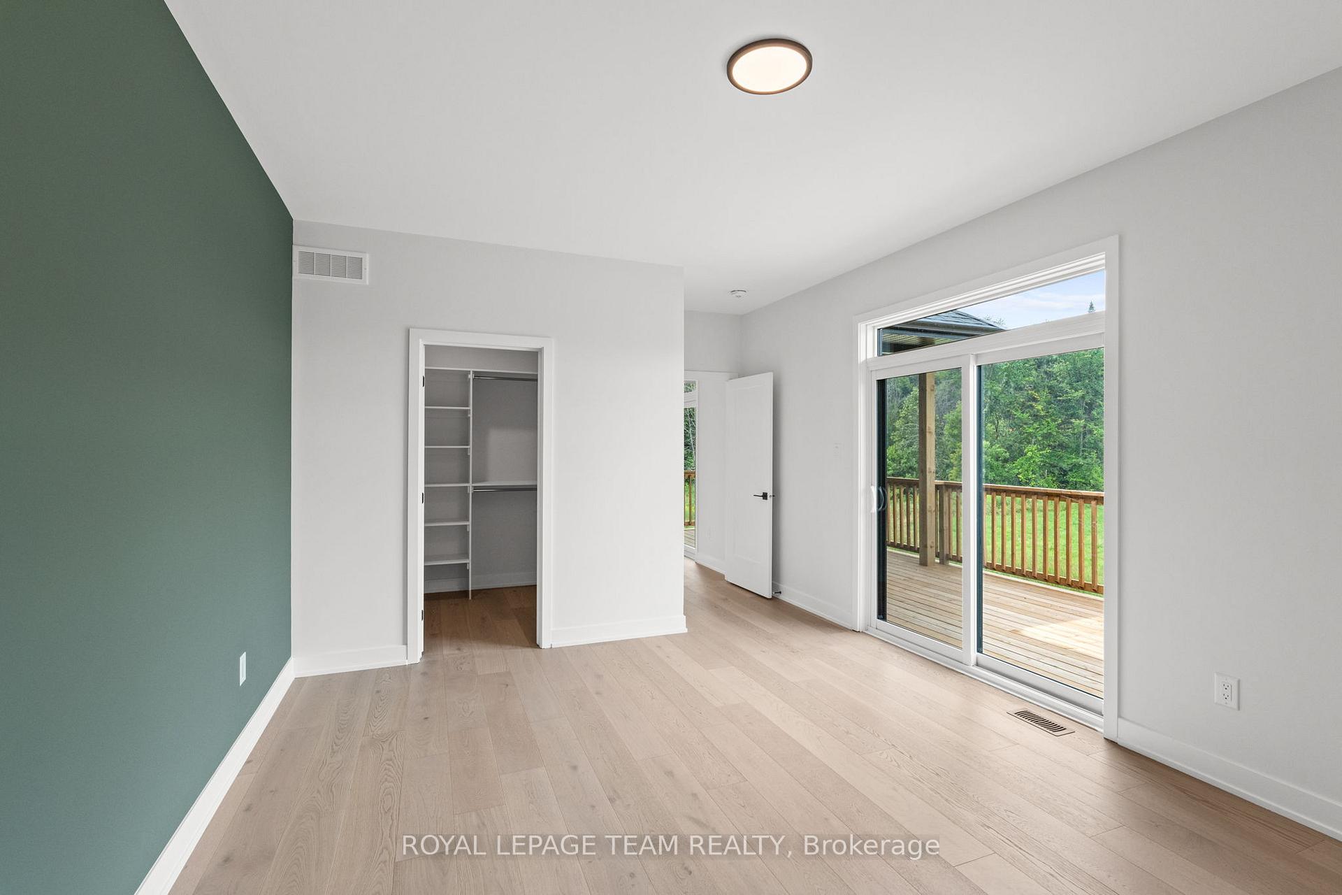 Photo 18 of 1184 Jamieson Lane, Renfrew — HOMEH