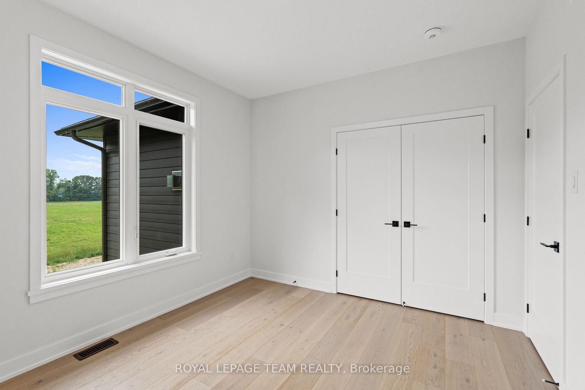 Photo 31 of 1184 Jamieson Lane, Renfrew — HOMEH