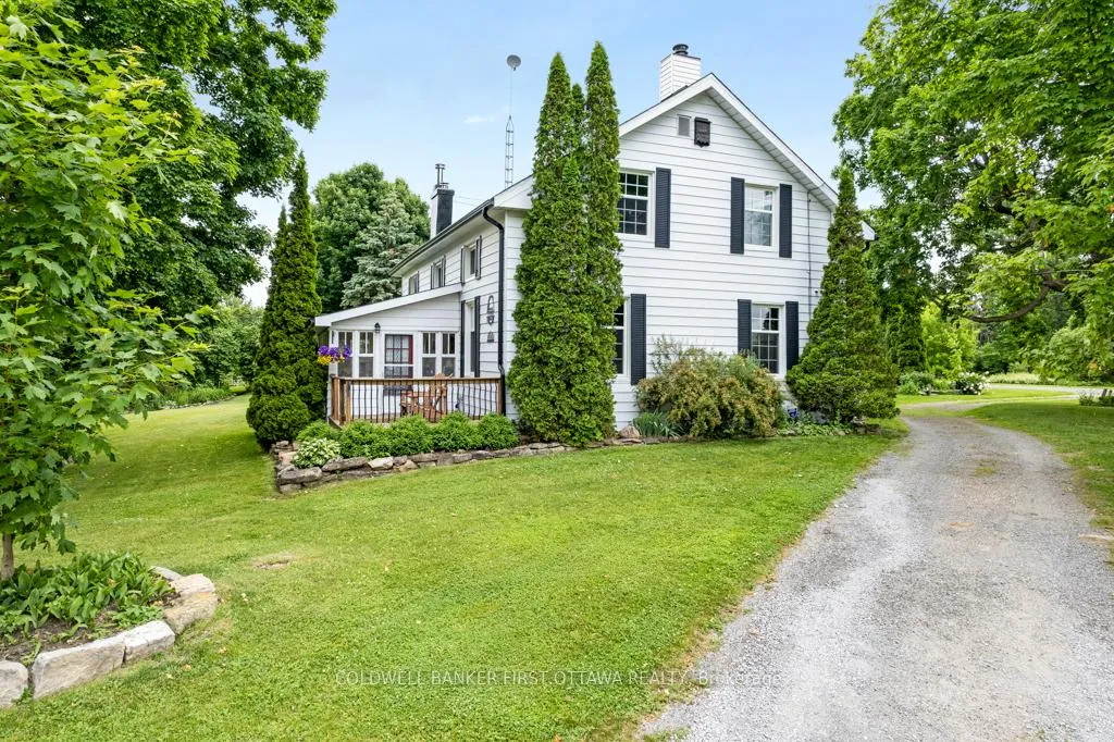 Photo 42 of 4 Station Road, Rideau Lakes, Rideau Lakes (South Elmsley) Twp — HOMEH