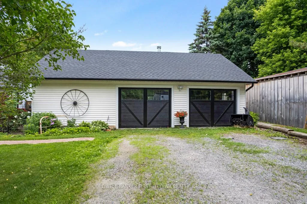 Photo 43 of 4 Station Road, Rideau Lakes, Rideau Lakes (South Elmsley) Twp — HOMEH