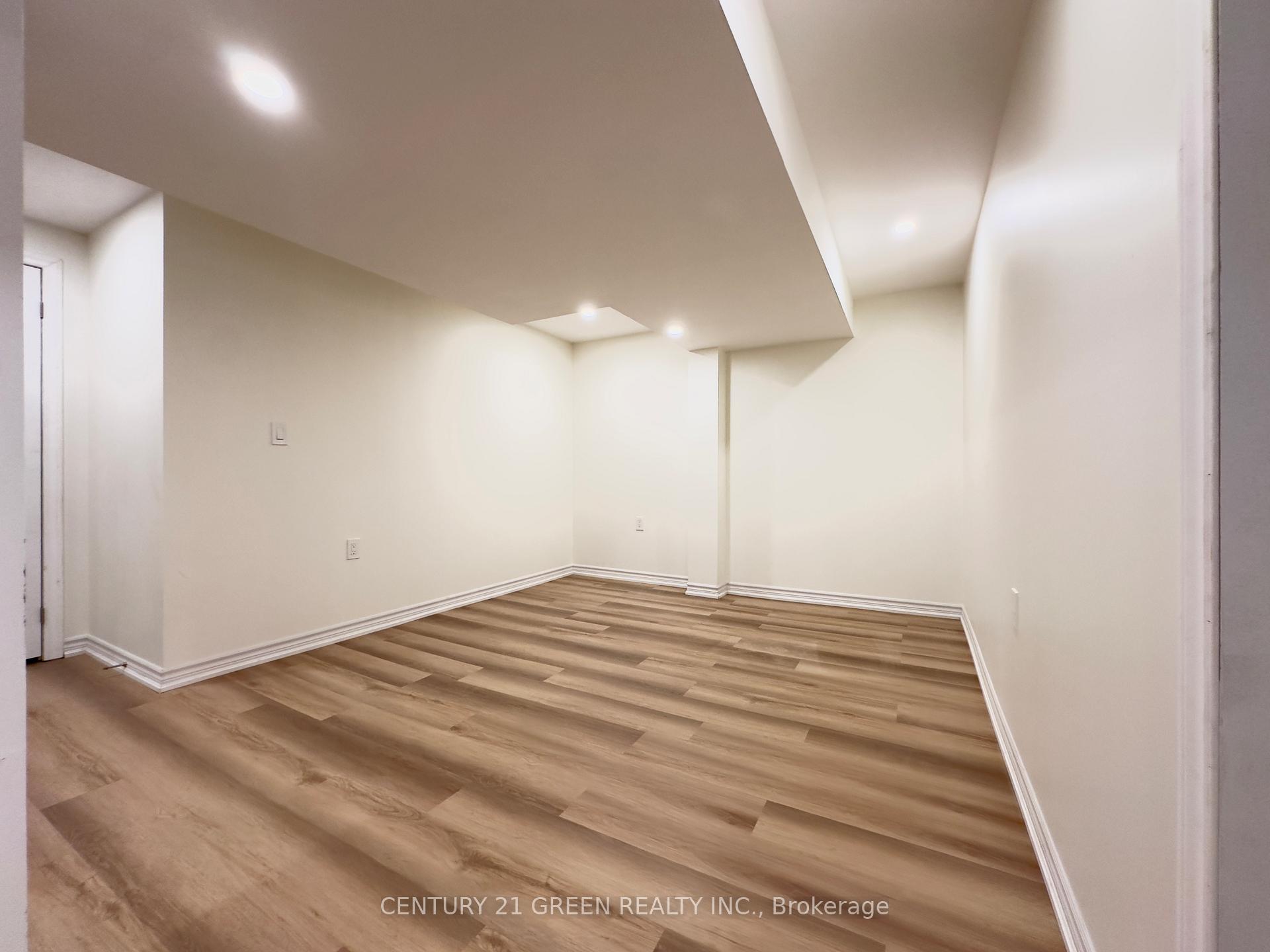 Photo 10 of Unit Bsmt, 866 Mcewan Drive, Milton, Coates — HOMEH