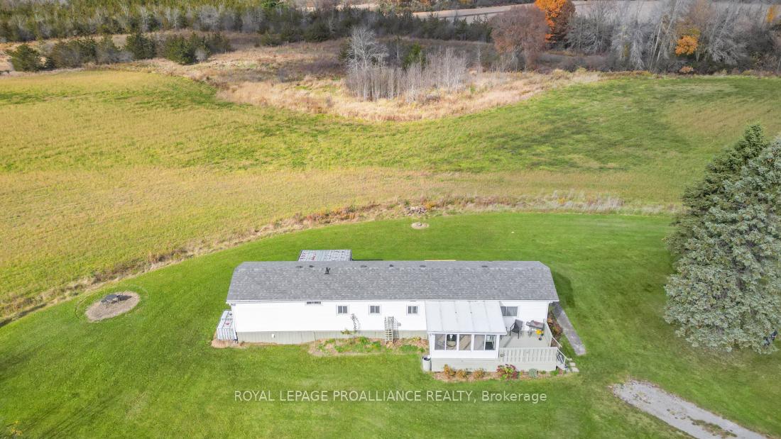 Photo 4 of 1997 Fry Road, Prince Edward County, Sophiasburgh — HOMEH