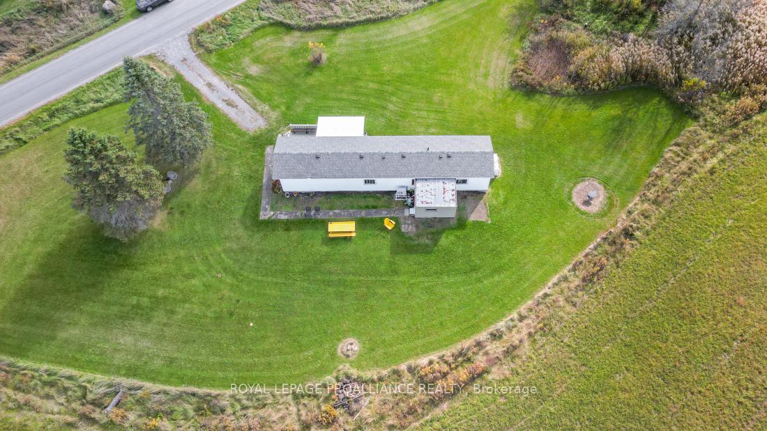 Photo 5 of 1997 Fry Road, Prince Edward County, Sophiasburgh — HOMEH