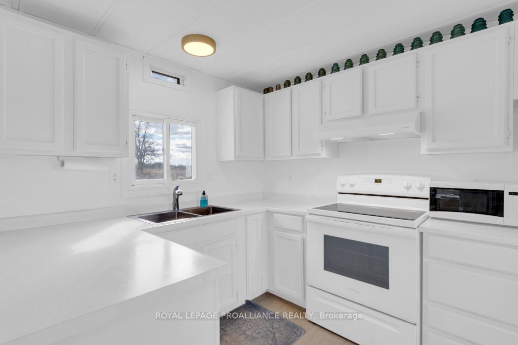 Photo 19 of 1997 Fry Road, Prince Edward County, Sophiasburgh — HOMEH