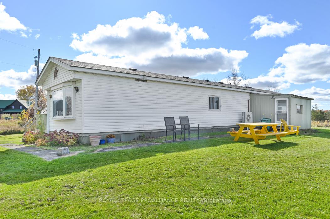 Photo 33 of 1997 Fry Road, Prince Edward County, Sophiasburgh — HOMEH