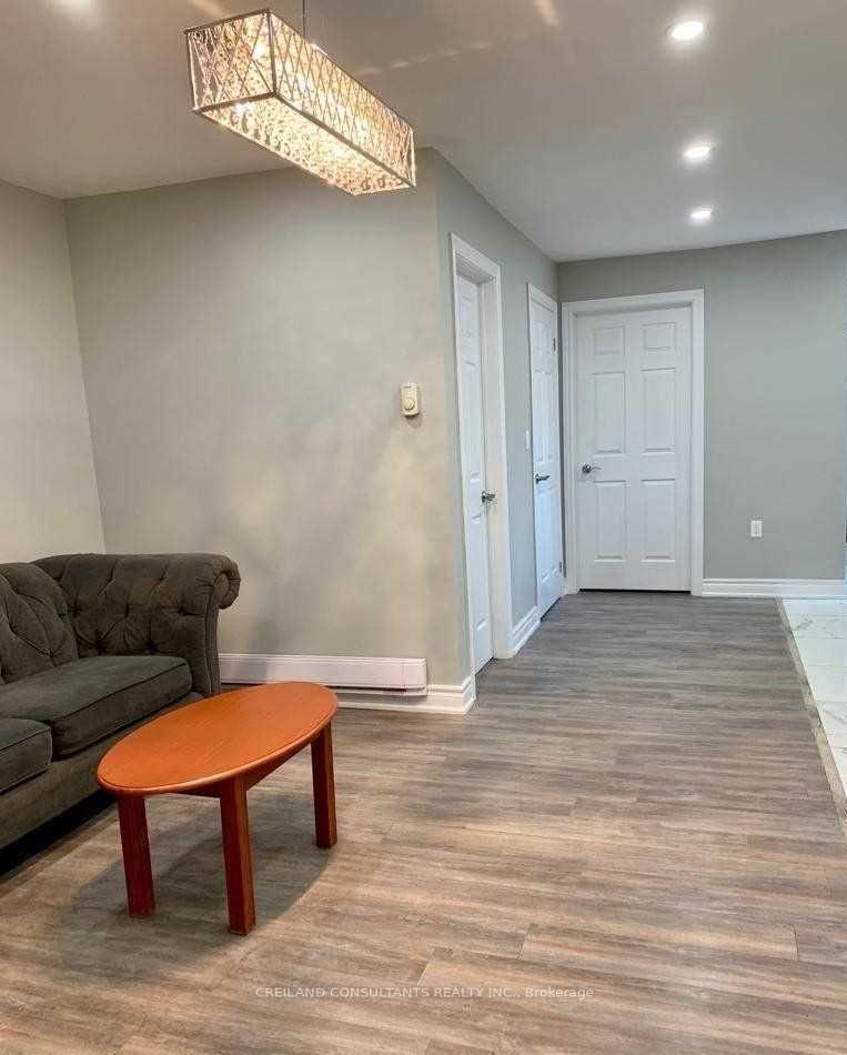 Photo 4 of 1725 Thornton Road N, Oshawa, Northwood — HOMEH