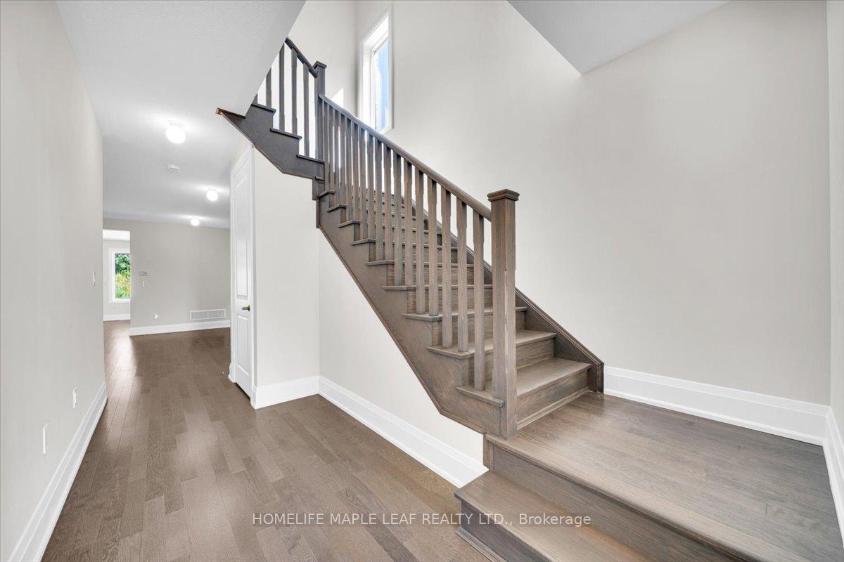 Photo 6 of 1242 Talisman Manor, Pickering, Rural Pickering — HOMEH