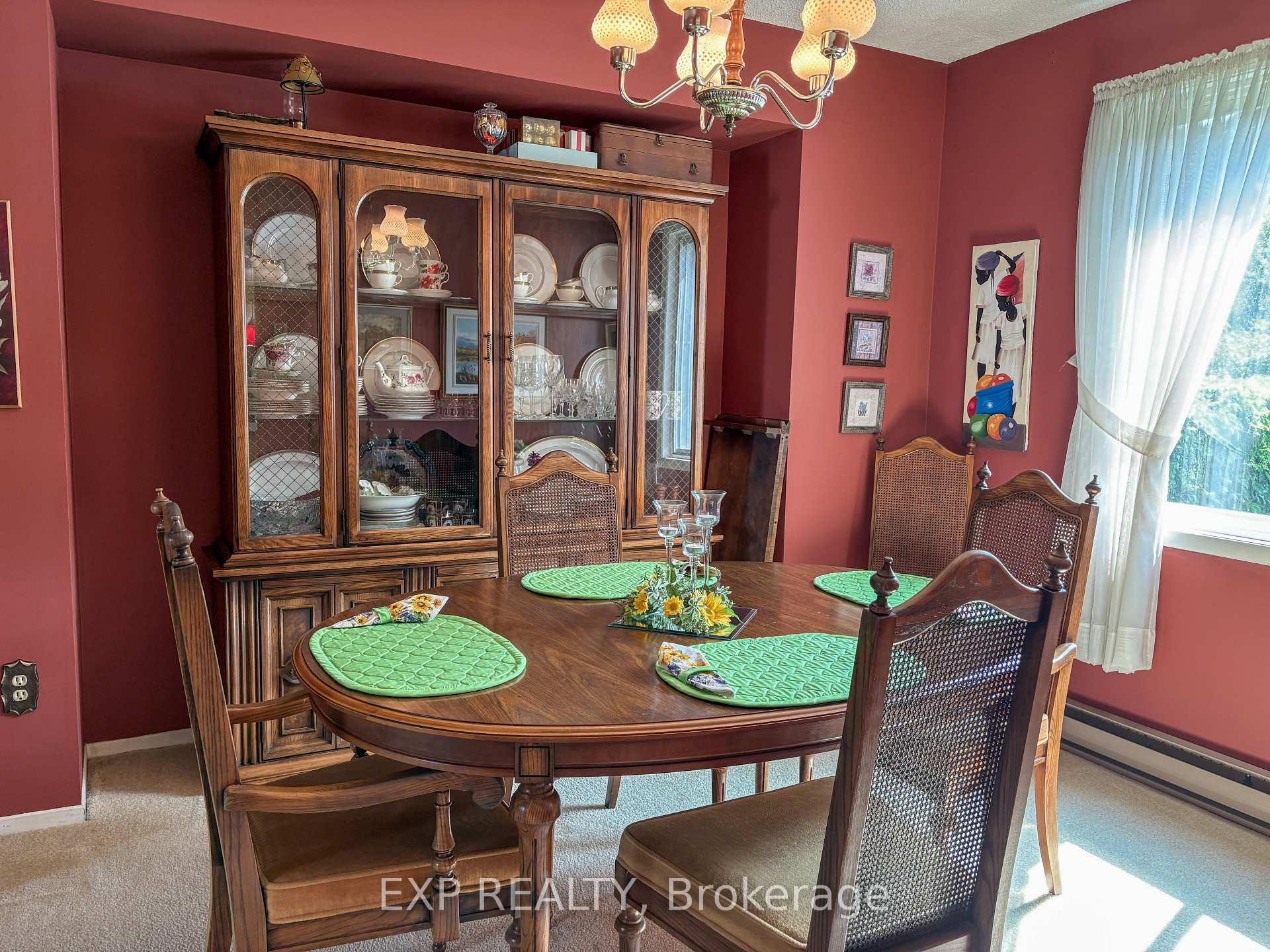 Photo 7 of 135 Ivy Avenue, Renfrew — HOMEH