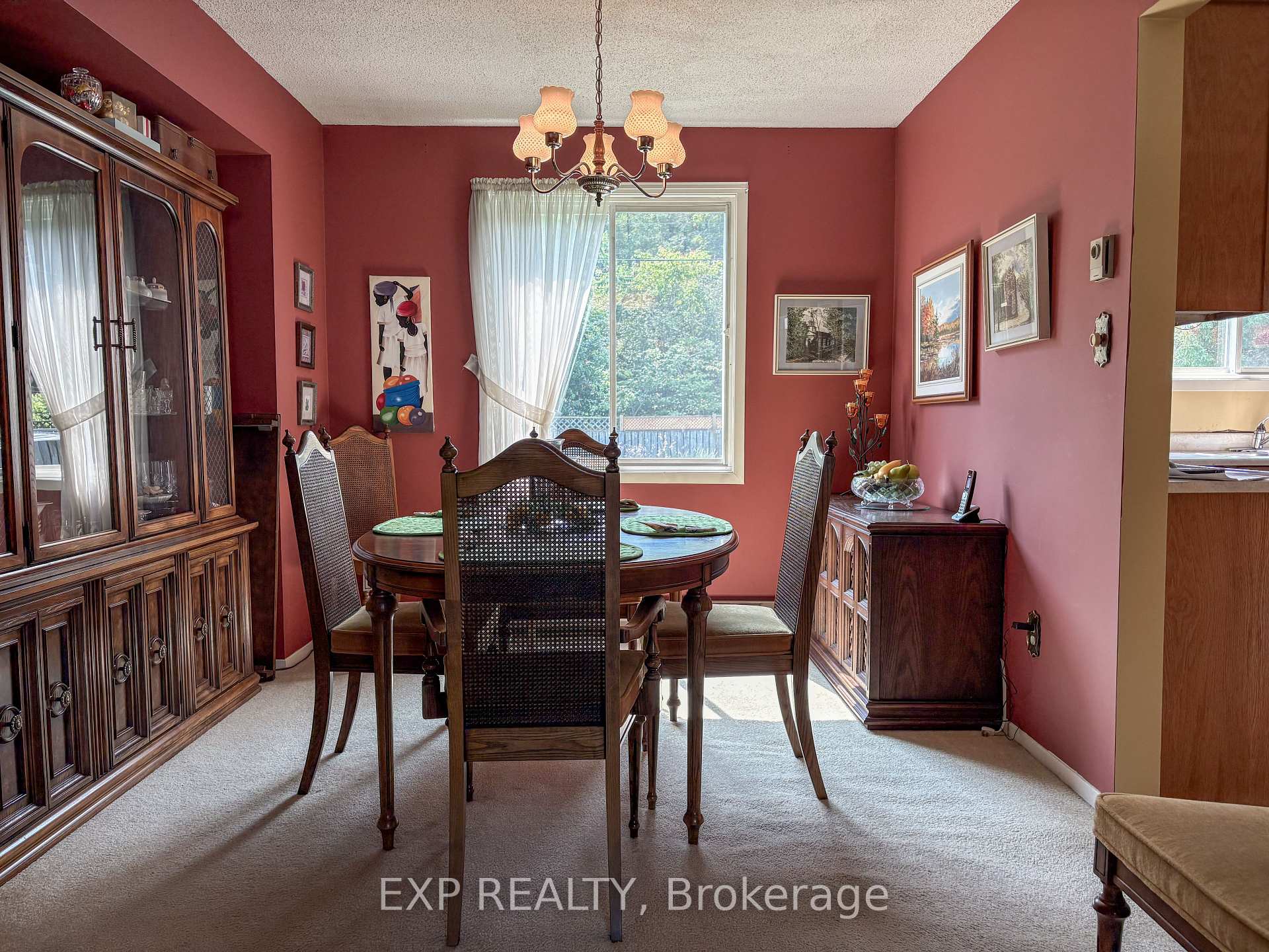 Photo 8 of 135 Ivy Avenue, Renfrew — HOMEH