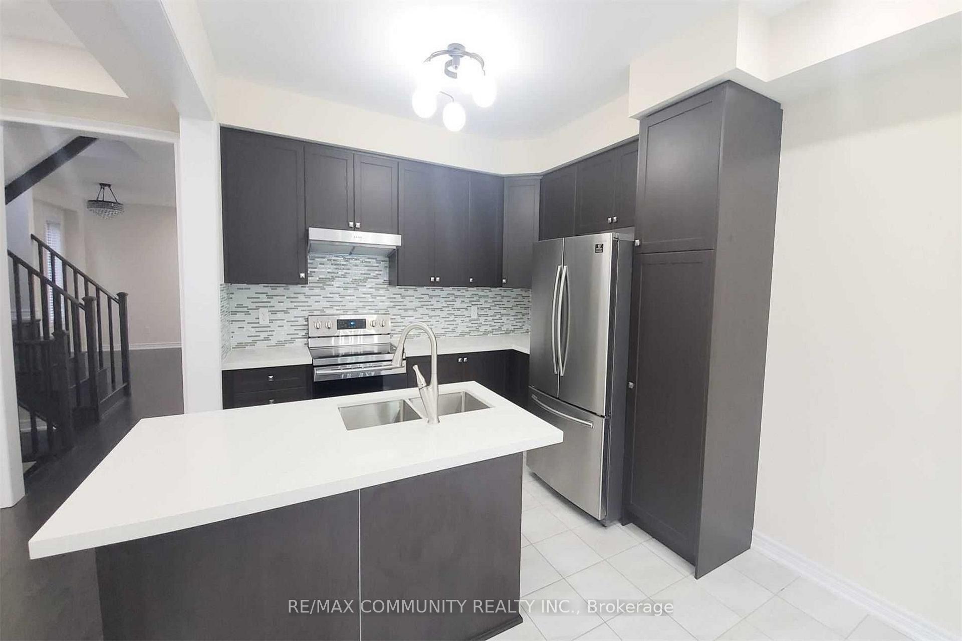 Photo 9 of 1101 Baltic Lane, Pickering, Rural Pickering — HOMEH