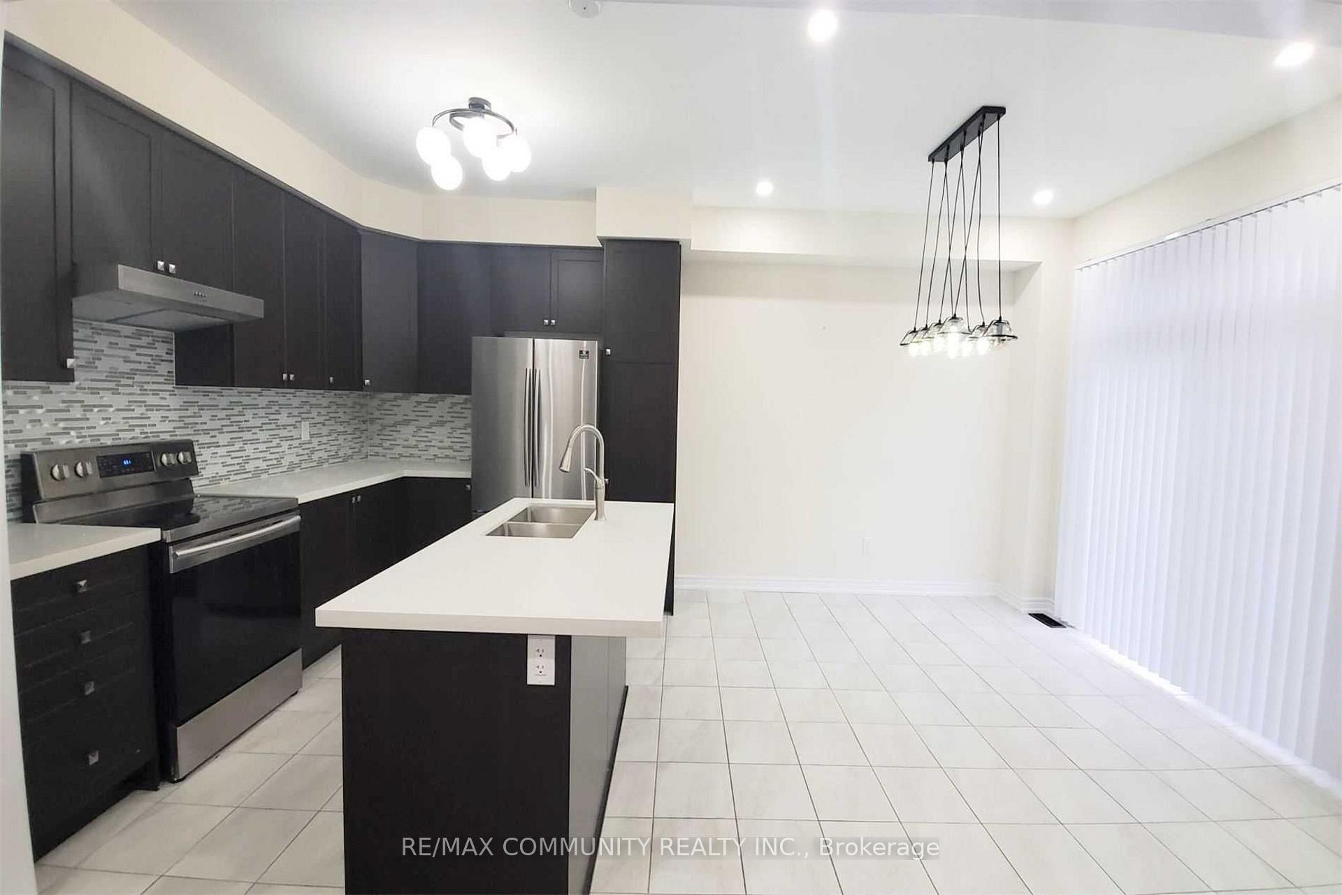 Photo 10 of 1101 Baltic Lane, Pickering, Rural Pickering — HOMEH