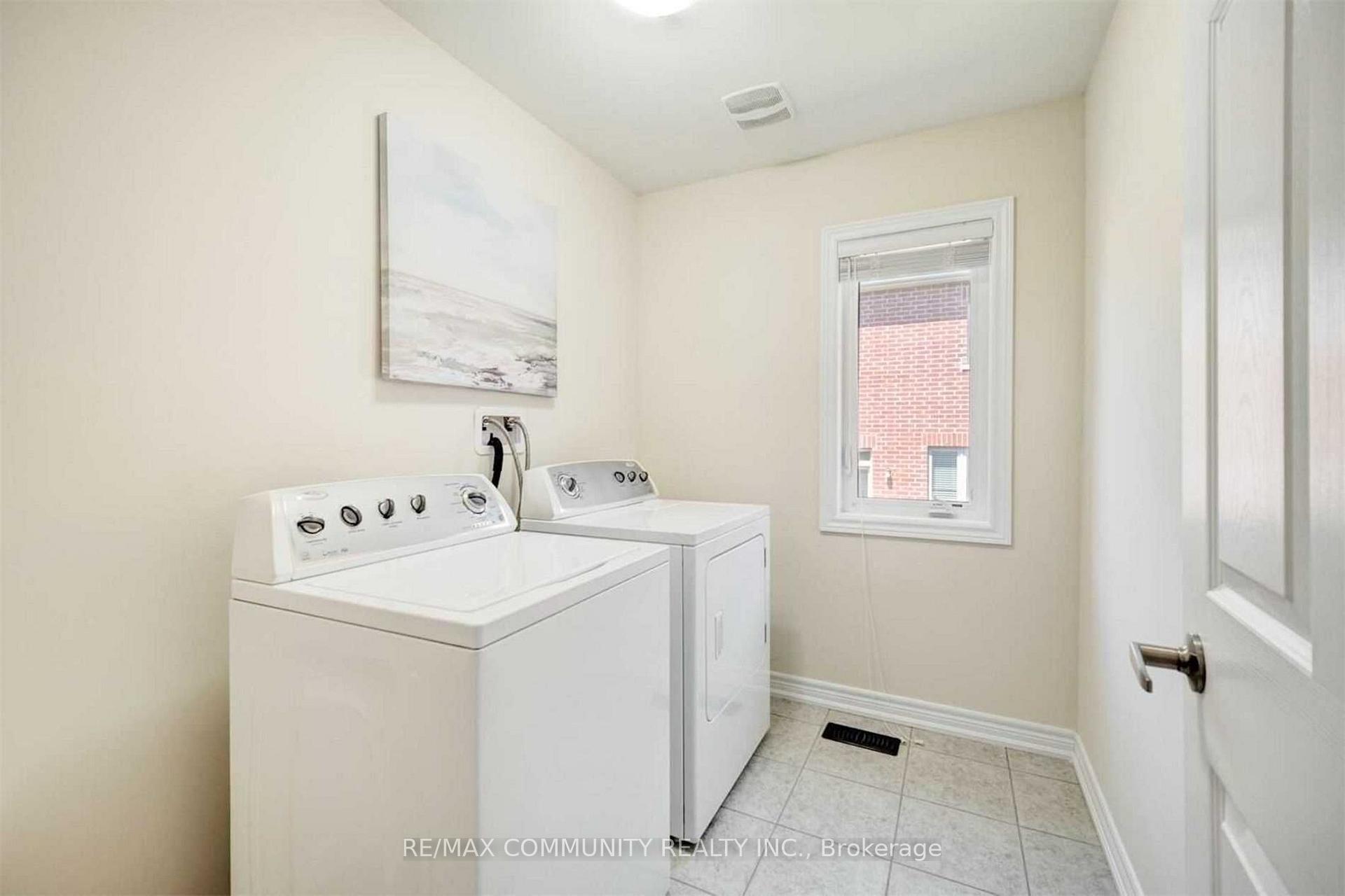 Photo 11 of 1101 Baltic Lane, Pickering, Rural Pickering — HOMEH