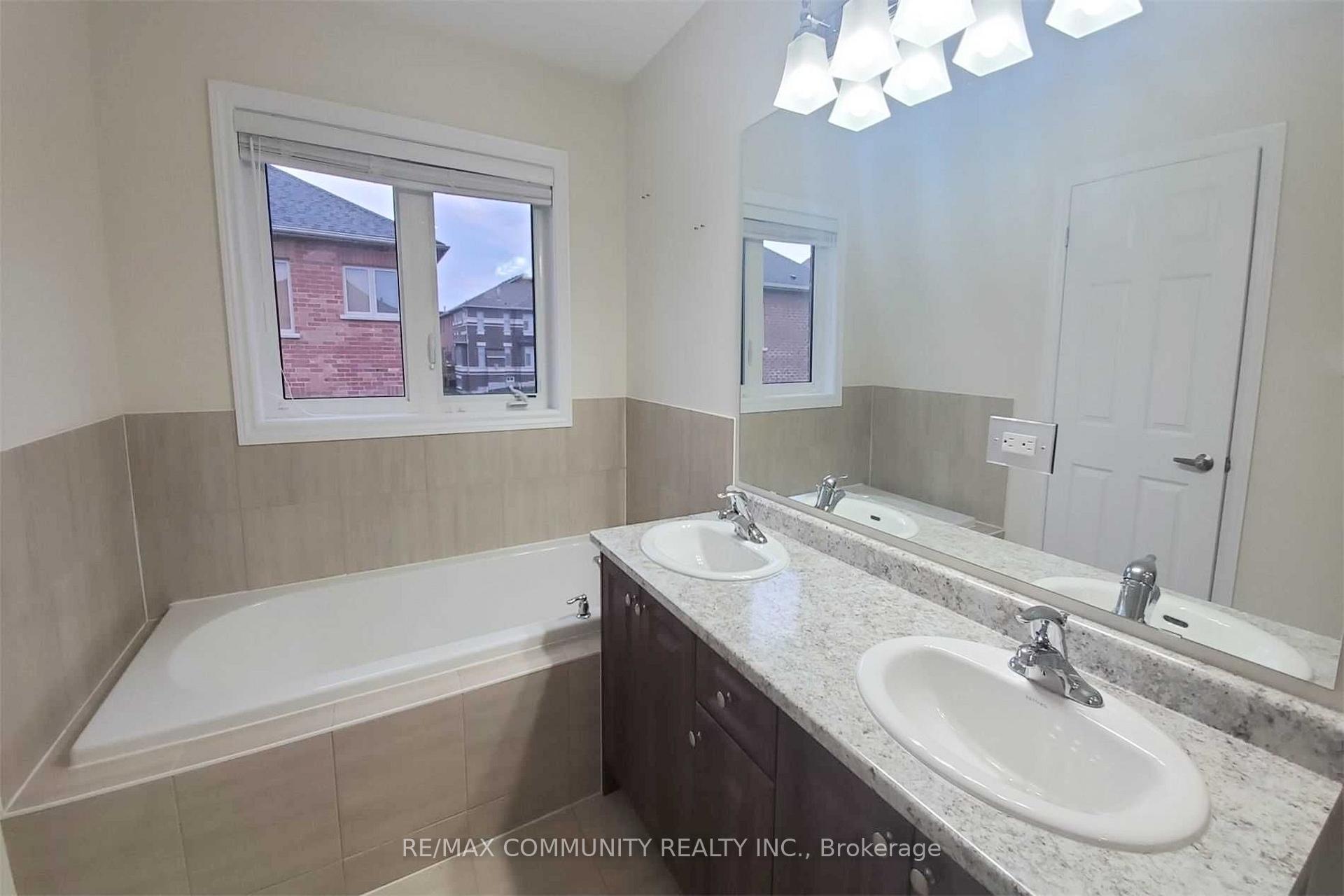 Photo 17 of 1101 Baltic Lane, Pickering, Rural Pickering — HOMEH