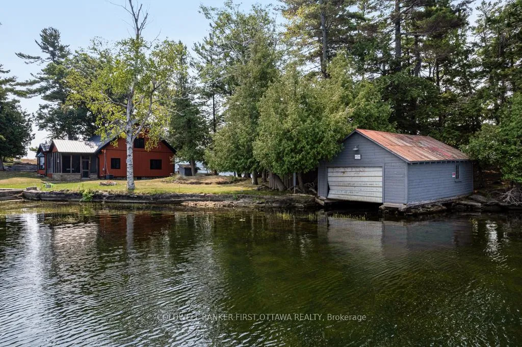 Photo 7 of 54 Barrel Point Road, Rideau Lakes, Rideau Lakes (South Crosby) Twp — HOMEH