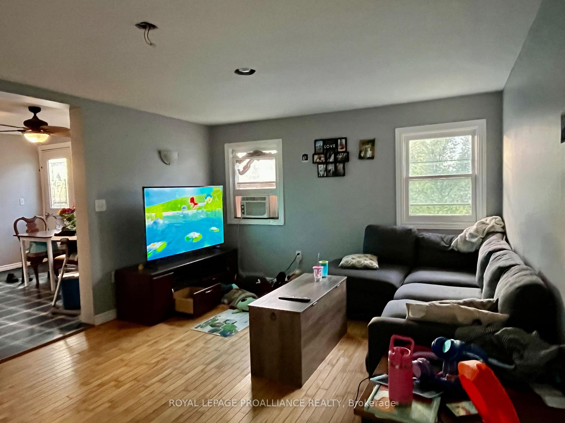 Photo 4 of 2251 County Road 3, Prince Edward County, Ameliasburgh — HOMEH