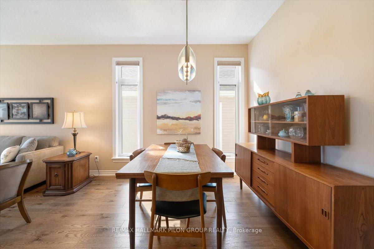 Photo 10 of 206 Brouage Way, Ottawa, Camelot — HOMEH