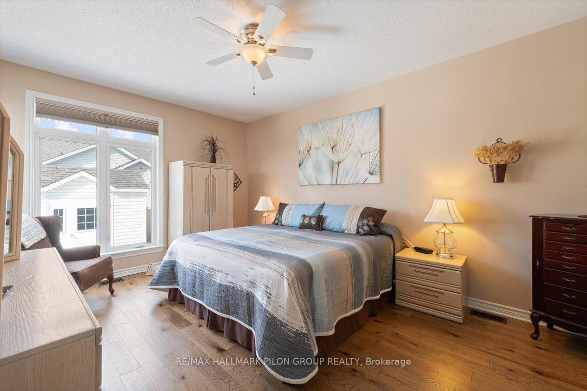 Photo 14 of 206 Brouage Way, Ottawa, Camelot — HOMEH