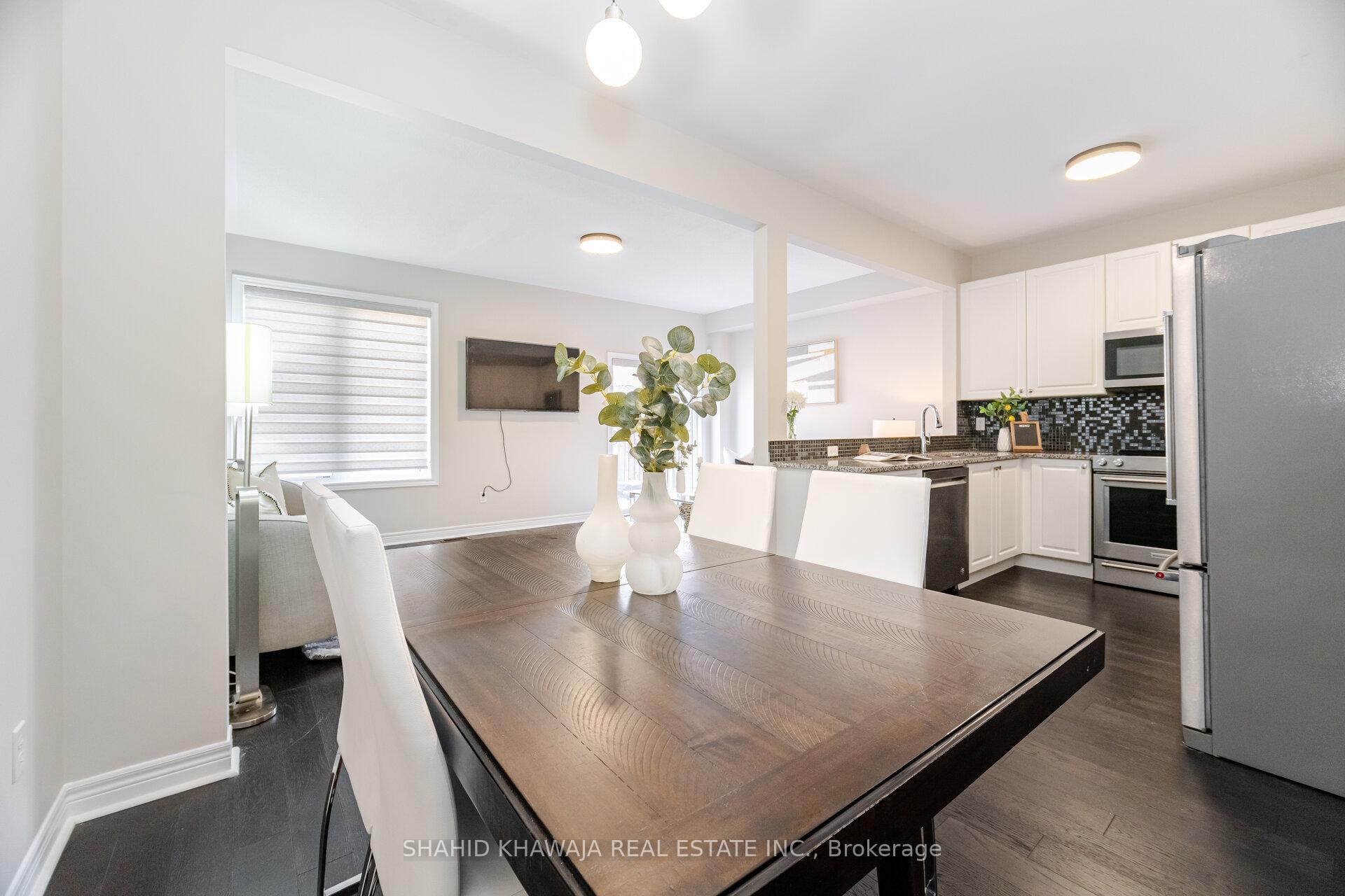 Photo 12 of 501 Bessborough Drive, Milton, Harrison — HOMEH