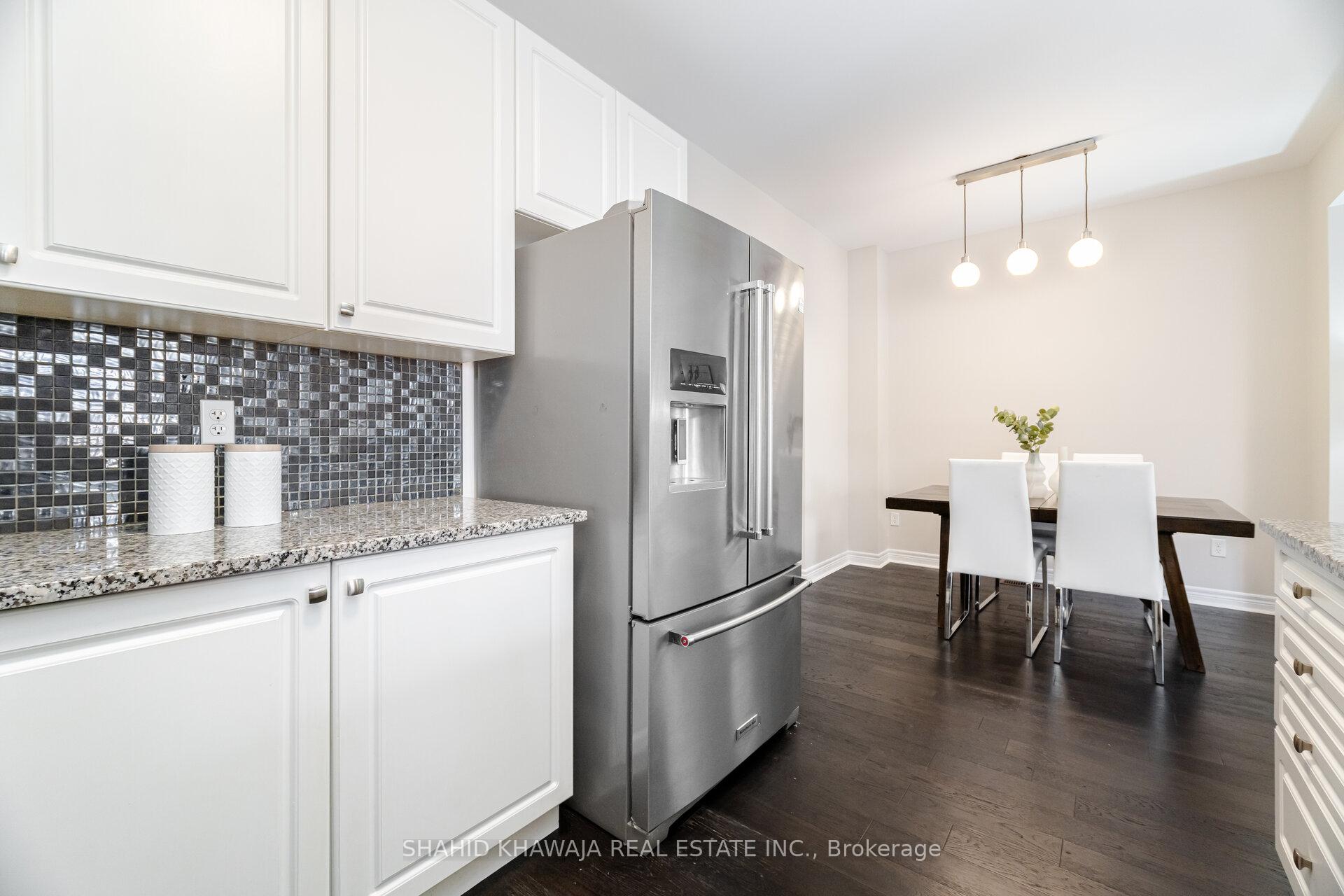 Photo 13 of 501 Bessborough Drive, Milton, Harrison — HOMEH