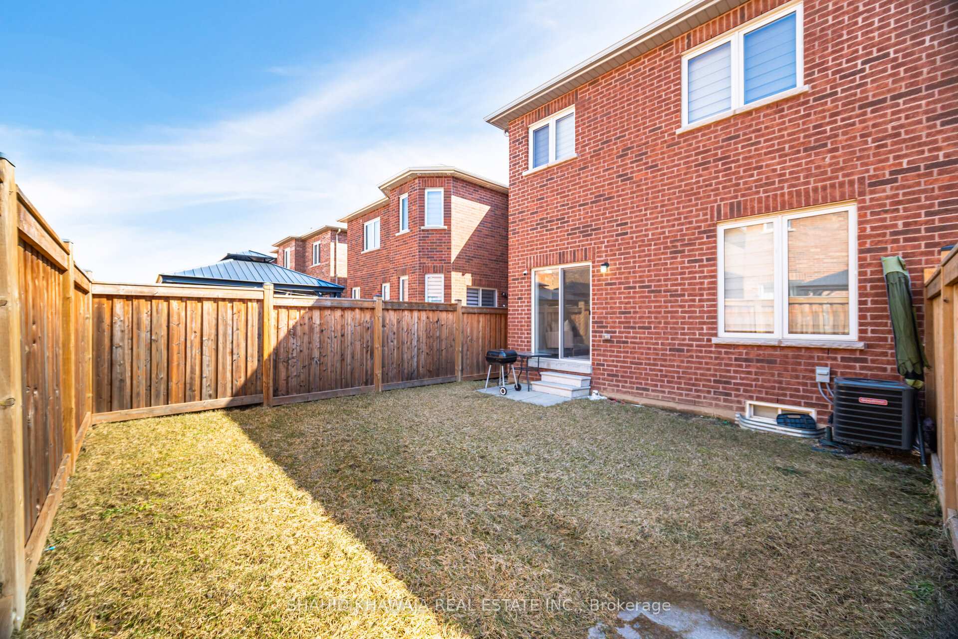 Photo 38 of 501 Bessborough Drive, Milton, Harrison — HOMEH