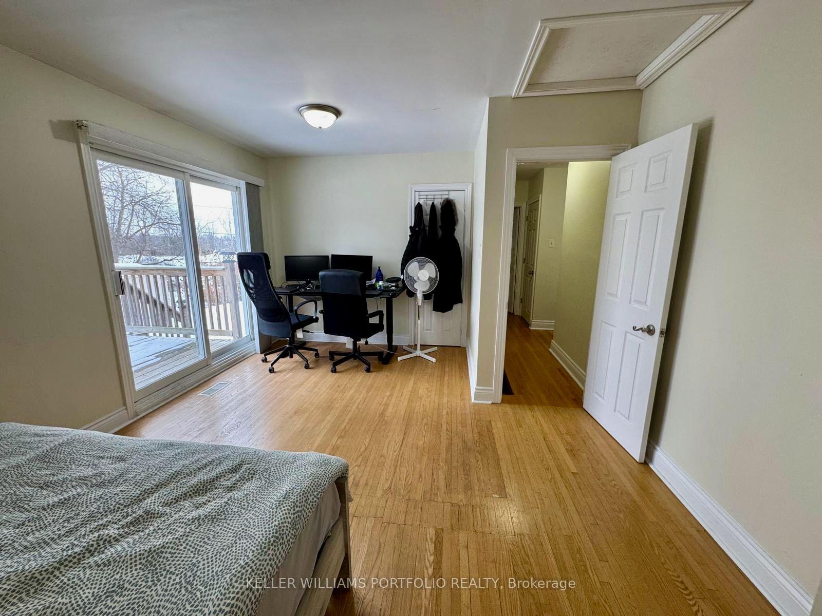Photo 3 of 804 Donegal Street, Peterborough, Northcrest Ward 5 — HOMEH