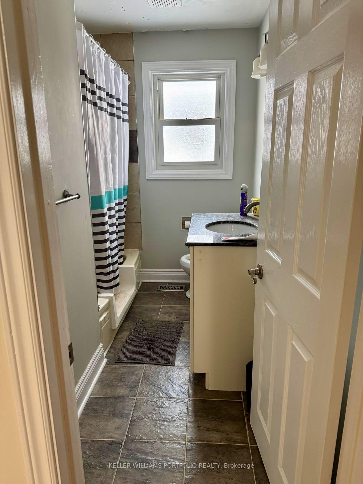 Photo 8 of 804 Donegal Street, Peterborough, Northcrest Ward 5 — HOMEH