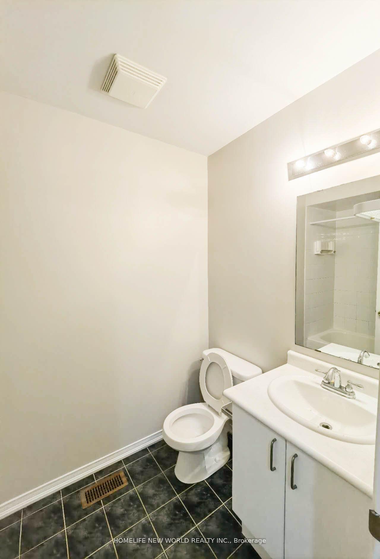 Photo 7 of 1388 Linstead Street, Oshawa, Taunton — HOMEH