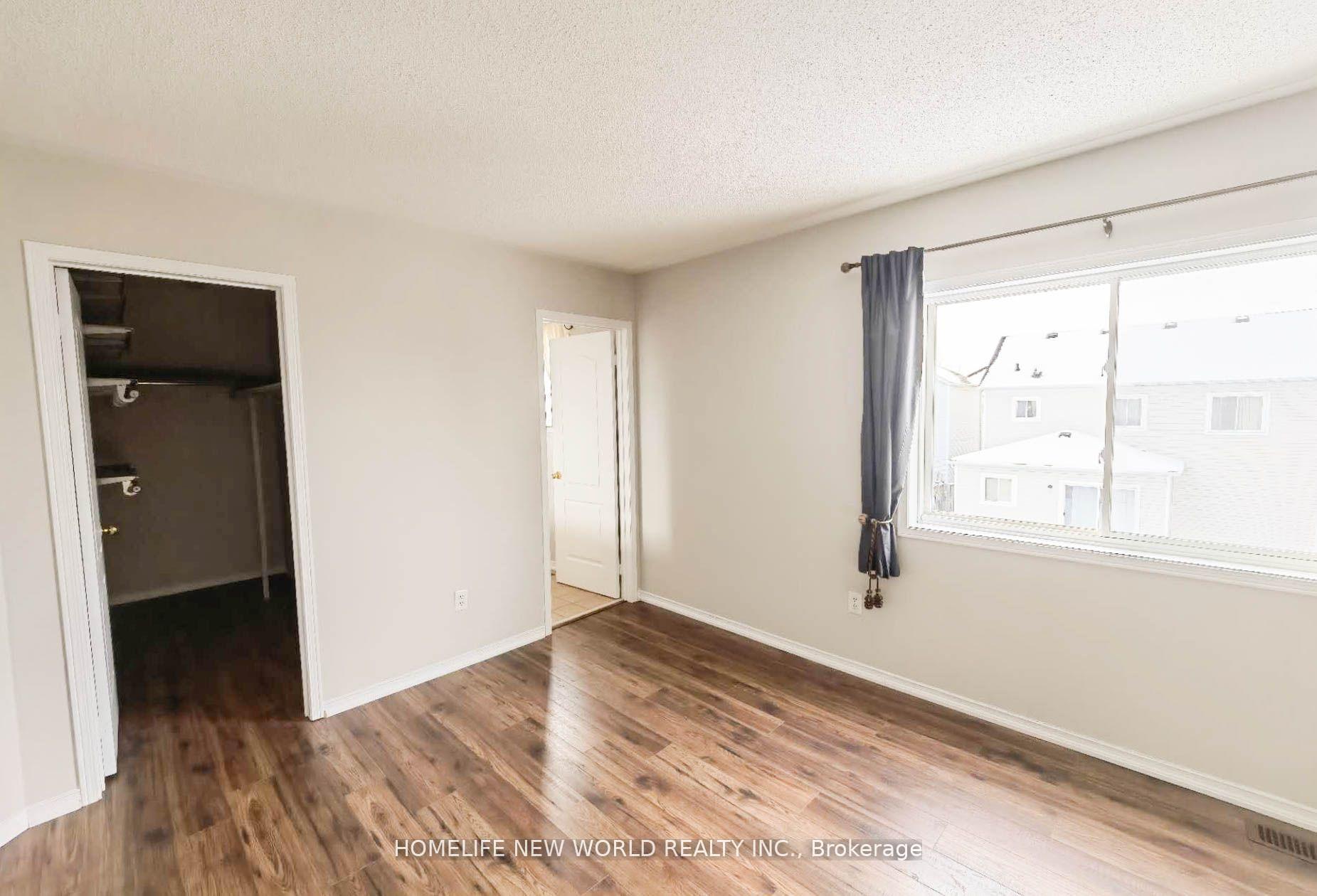 Photo 9 of 1388 Linstead Street, Oshawa, Taunton — HOMEH