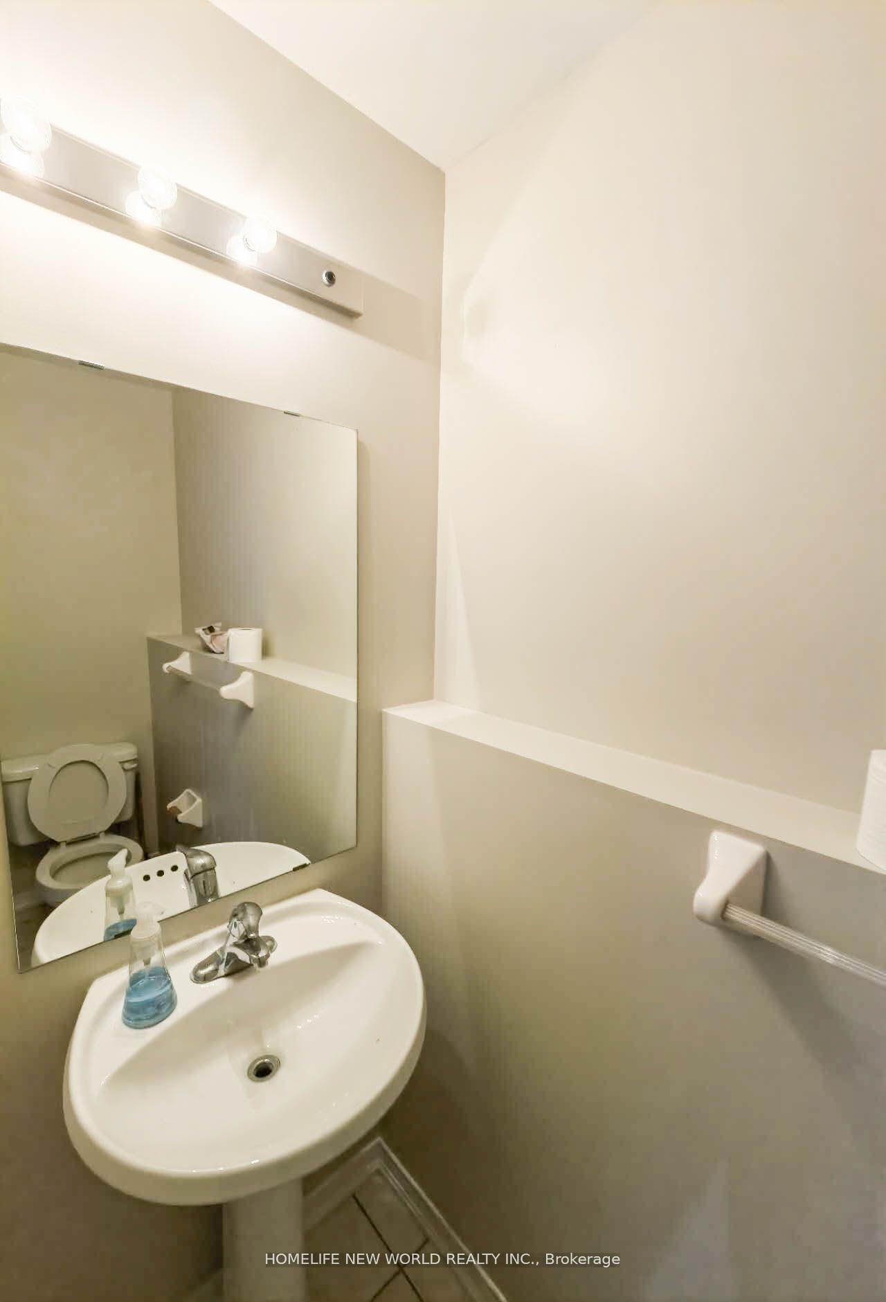 Photo 15 of 1388 Linstead Street, Oshawa, Taunton — HOMEH