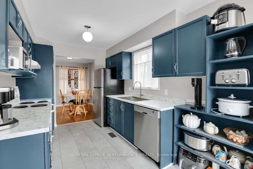 Photo 9 of 1501 Aline Avenue, Ottawa, Fallingbrook/Pineridge — HOMEH