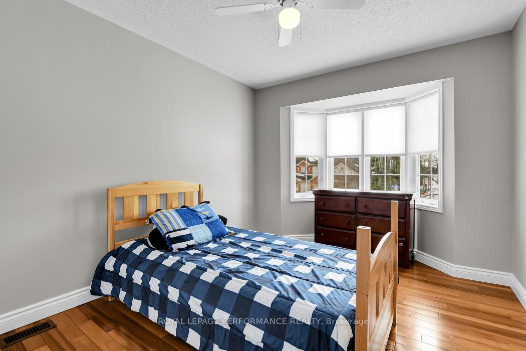 Photo 17 of 1501 Aline Avenue, Ottawa, Fallingbrook/Pineridge — HOMEH