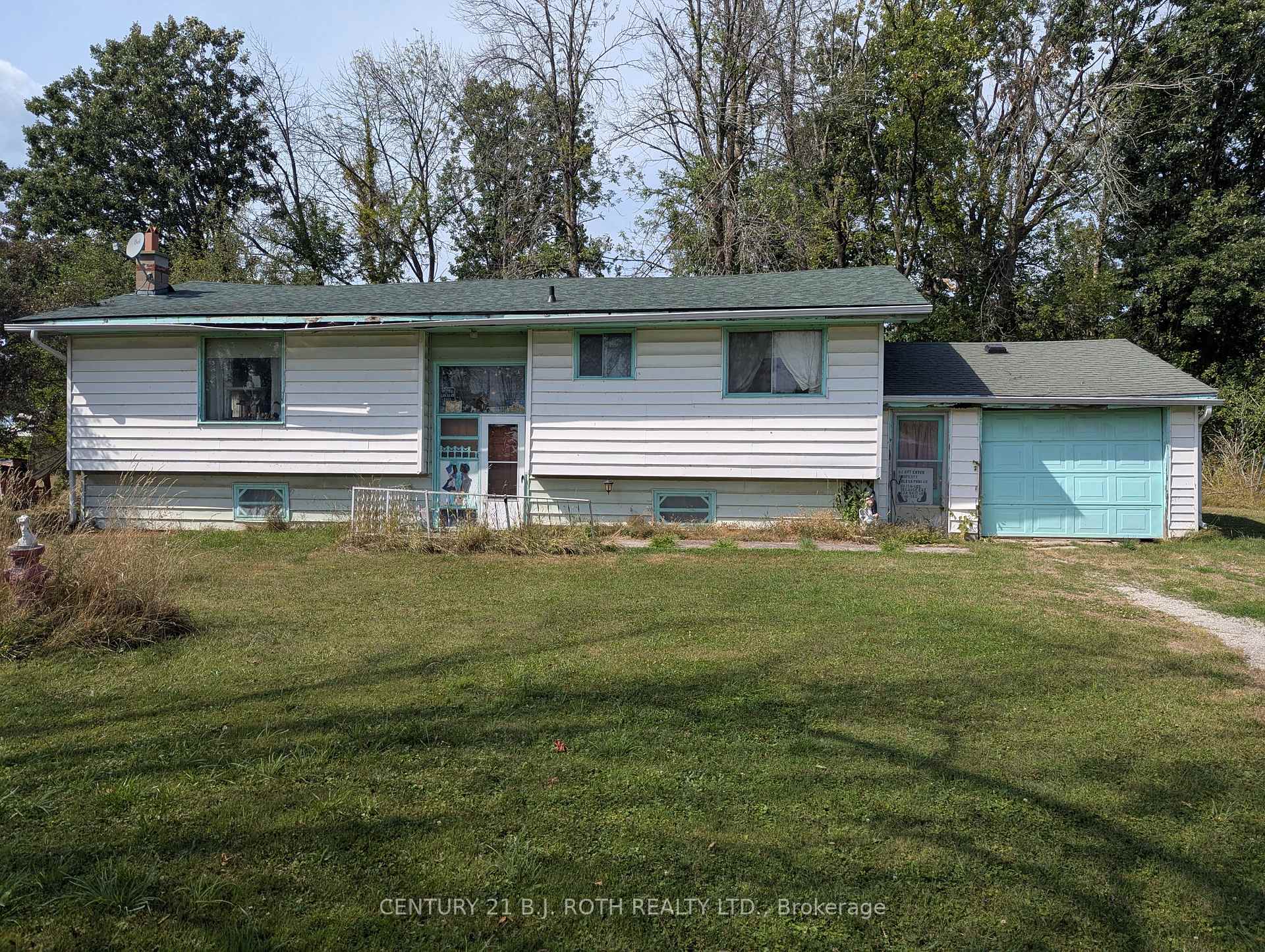 Photo 10 of 4194 Airport Road, Ramara, Rural Ramara — HOMEH