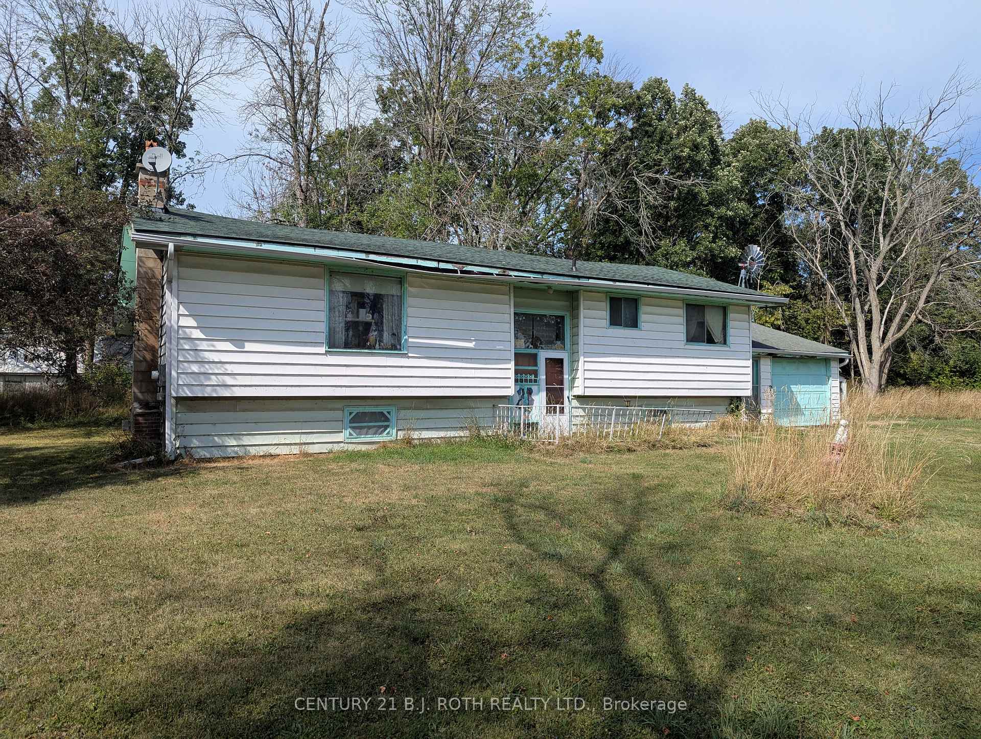 Photo 14 of 4194 Airport Road, Ramara, Rural Ramara — HOMEH