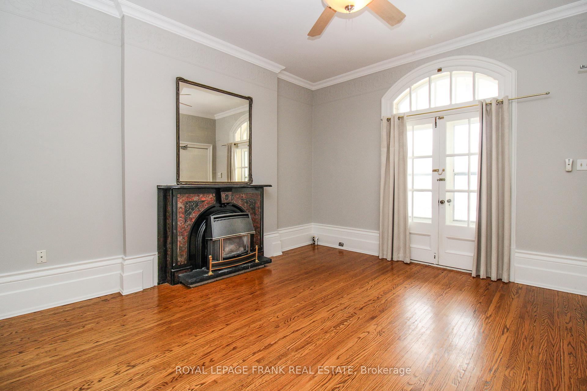 Photo 6 of Unit 2, 182 Mcdonnel Street, Peterborough, Town Ward 3 — HOMEH