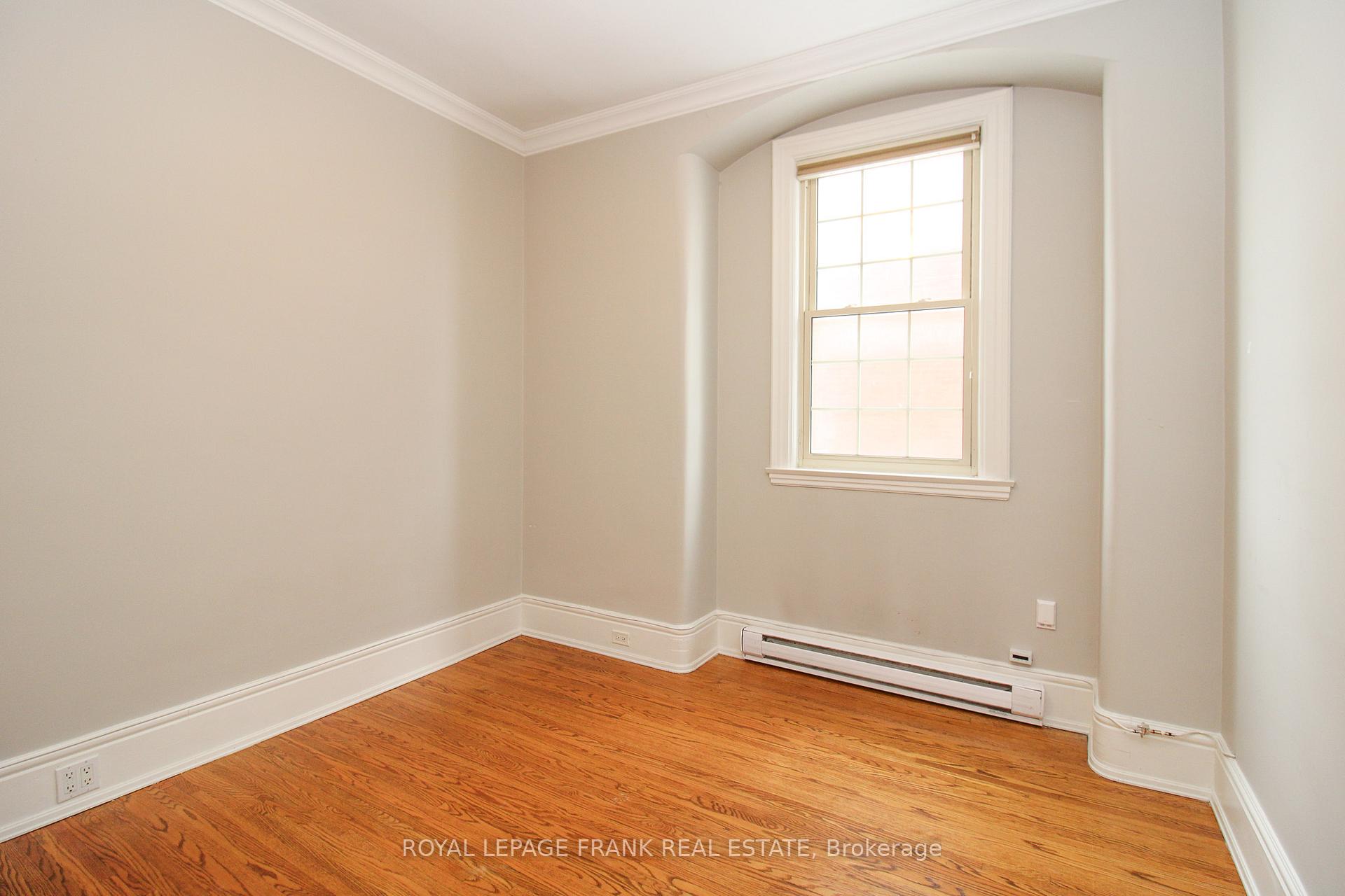Photo 9 of Unit 2, 182 Mcdonnel Street, Peterborough, Town Ward 3 — HOMEH
