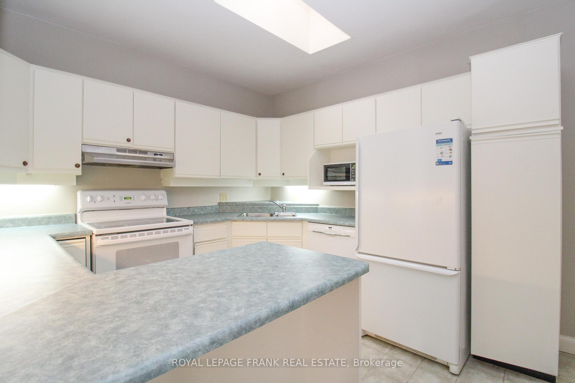 Photo 18 of Unit 2, 182 Mcdonnel Street, Peterborough, Town Ward 3 — HOMEH
