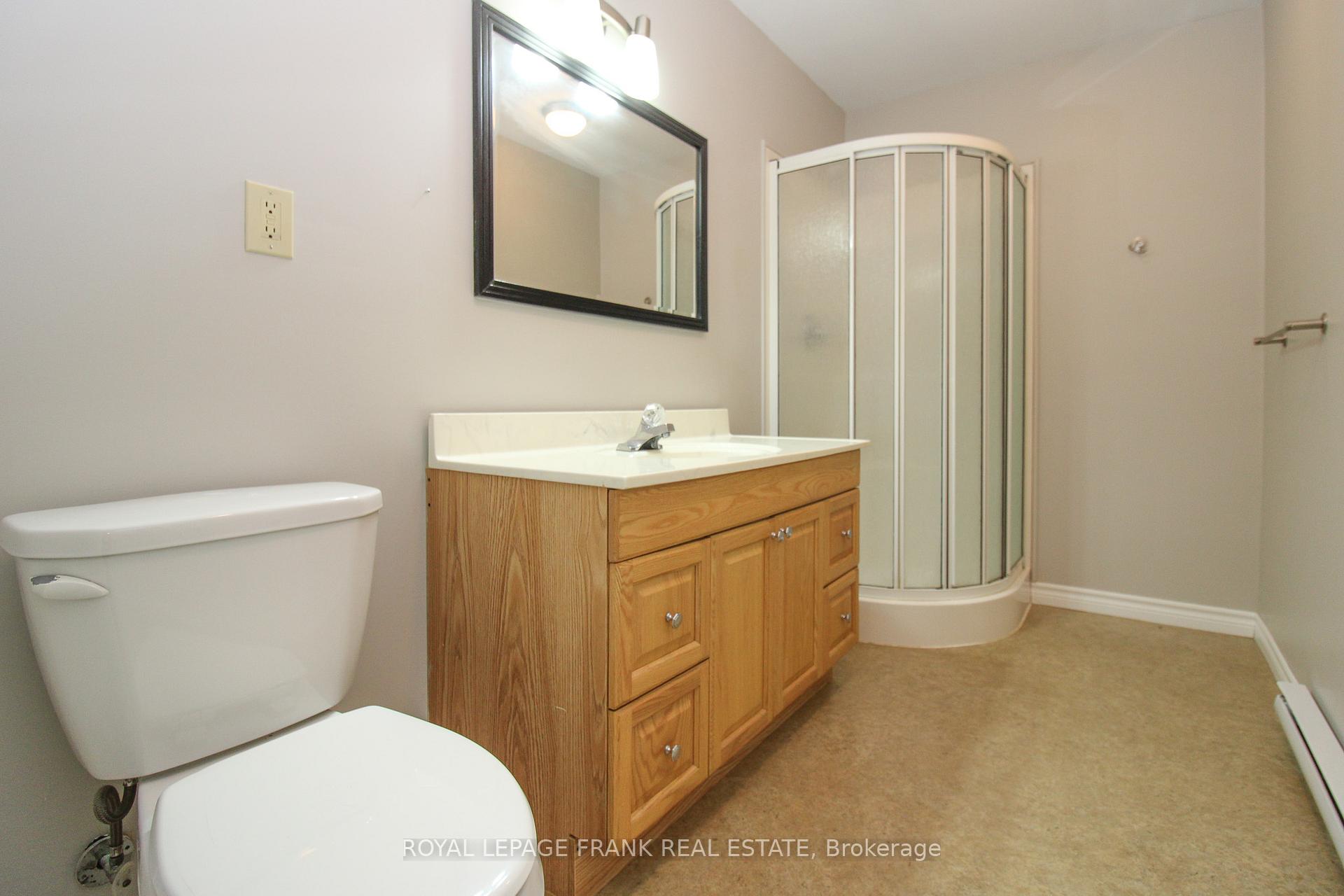 Photo 20 of Unit 2, 182 Mcdonnel Street, Peterborough, Town Ward 3 — HOMEH