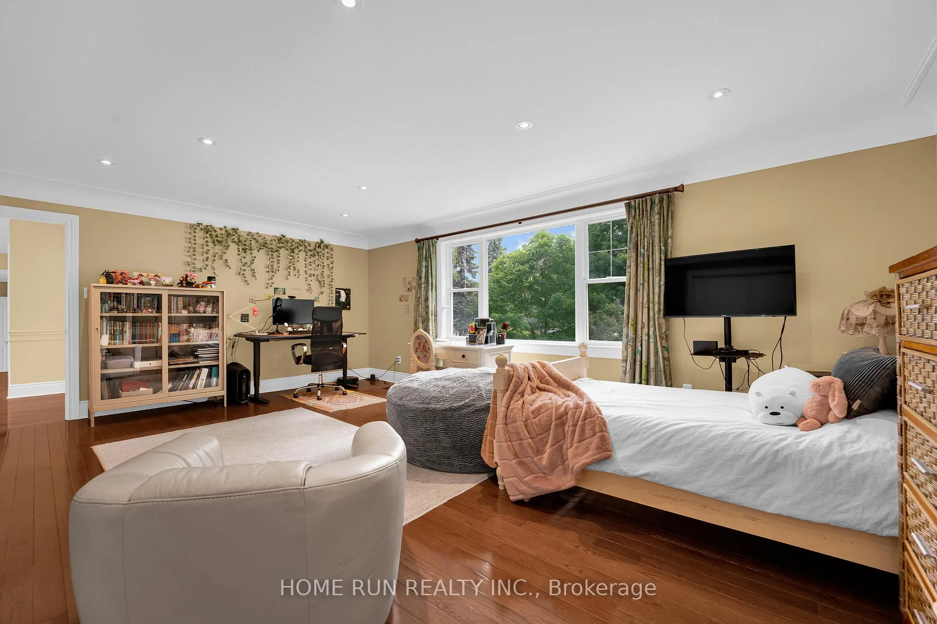 Photo 36 of 275 Buchan Road, Ottawa, Rockcliffe — HOMEH