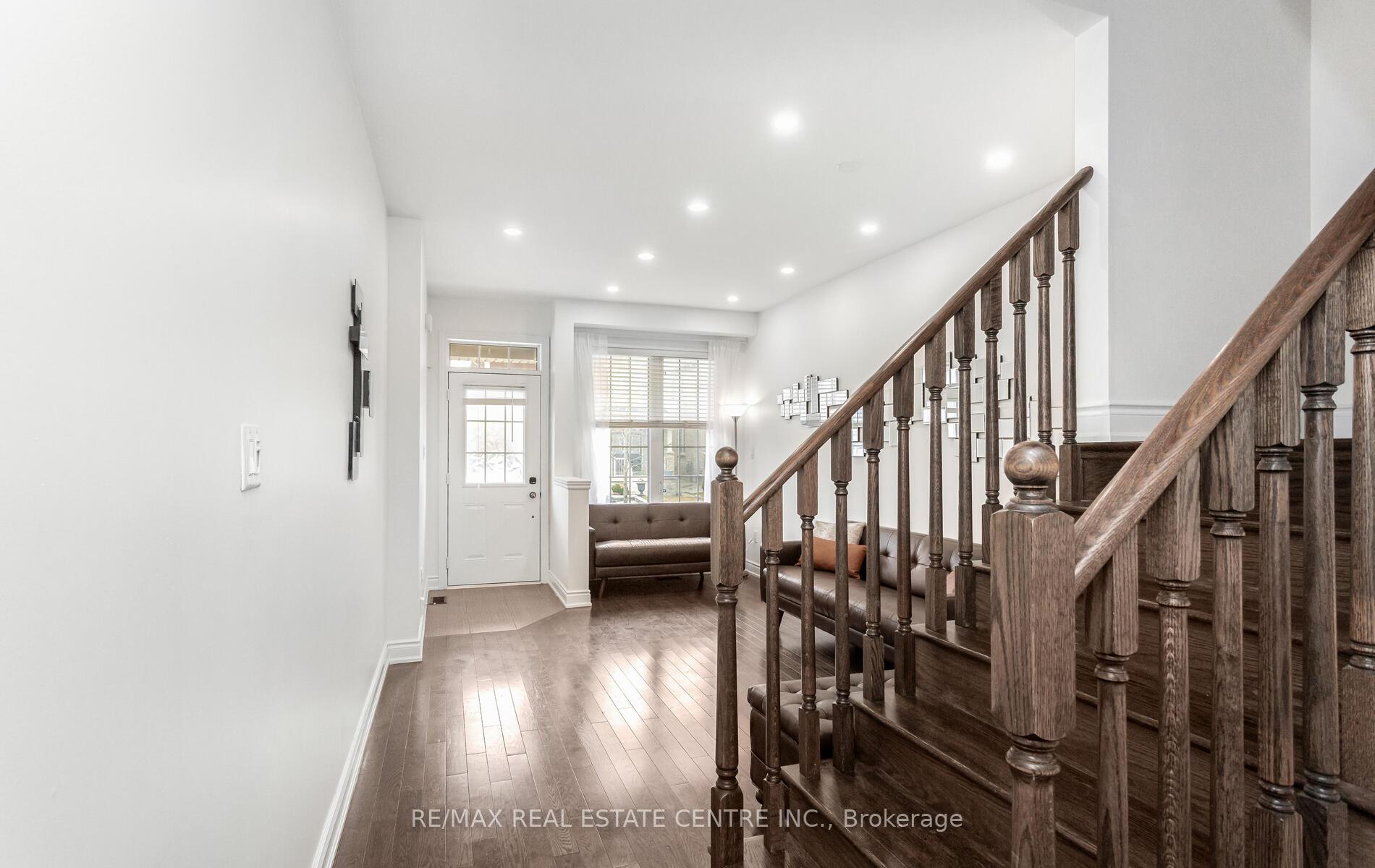 Photo 7 of 1442 Haws Crescent, Milton, Clarke — HOMEH
