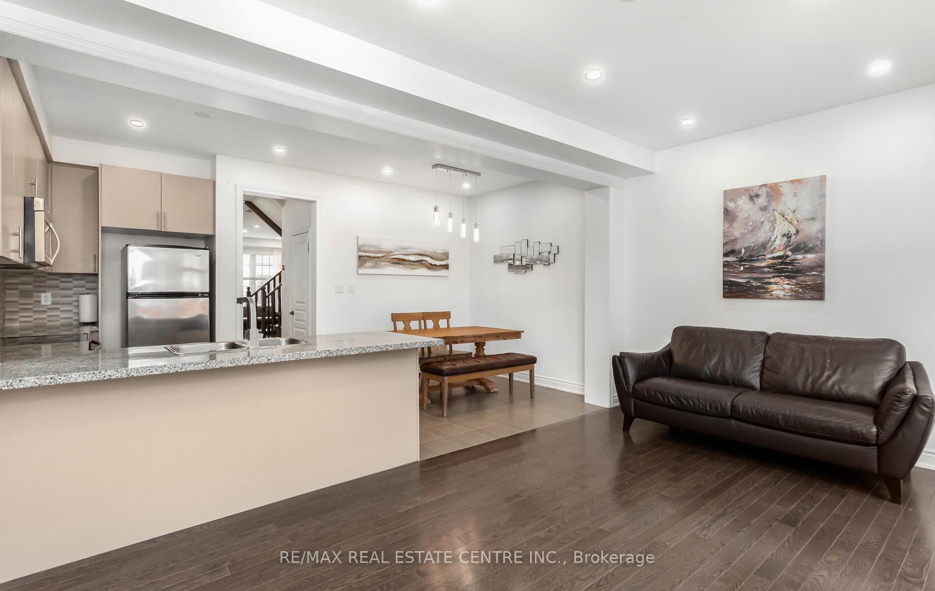 Photo 12 of 1442 Haws Crescent, Milton, Clarke — HOMEH