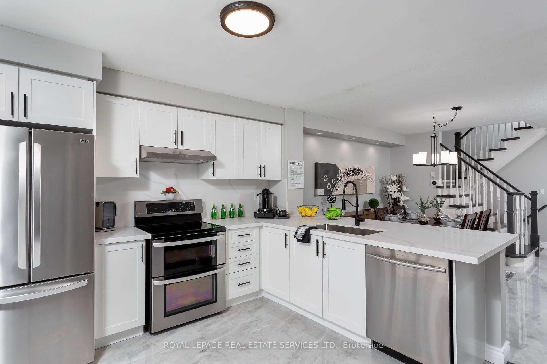 Photo 6 of 1619 Cartwright Crescent, Milton, Clarke — HOMEH